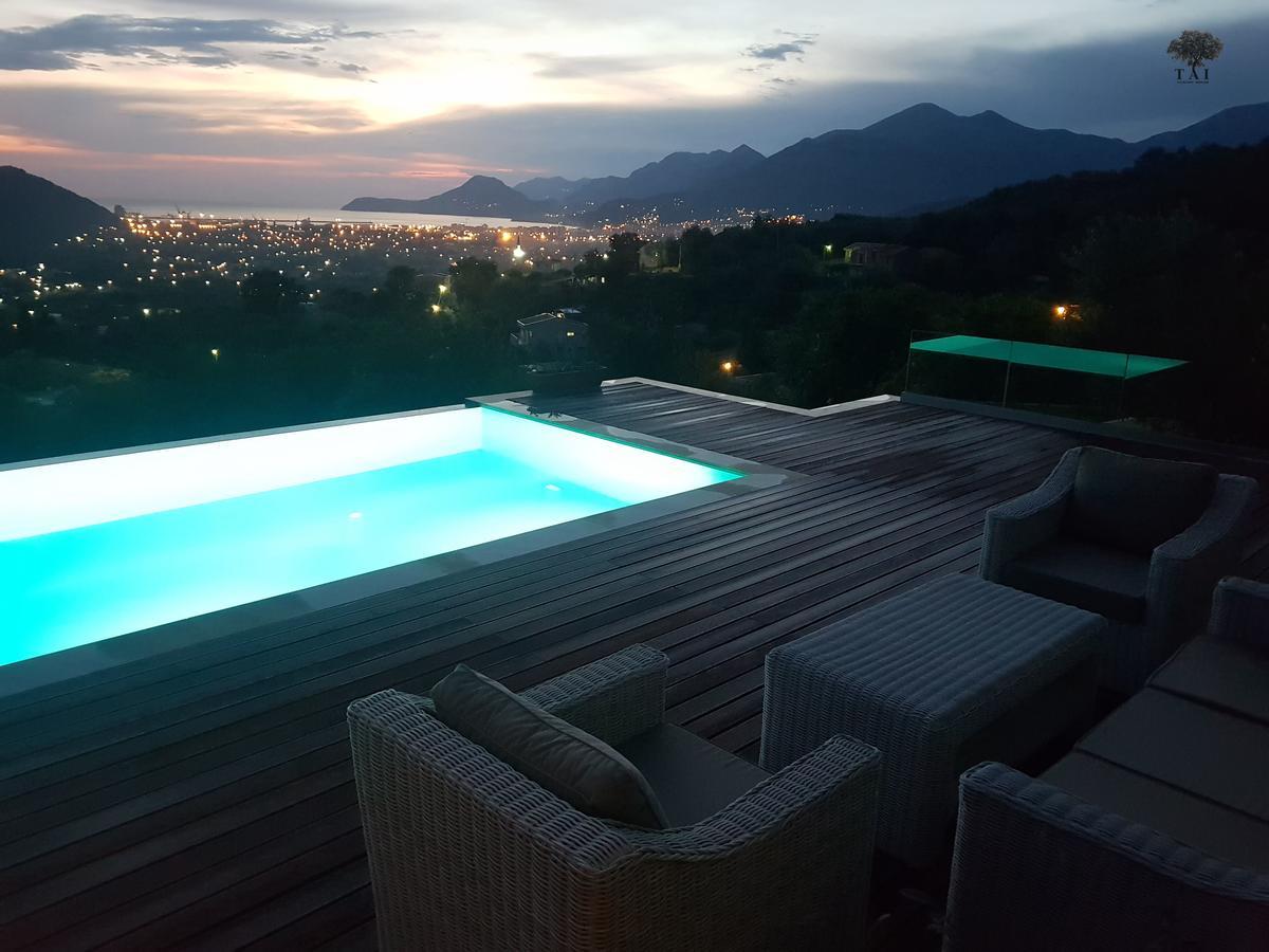 Taihouse Villa Bar Bagian luar foto