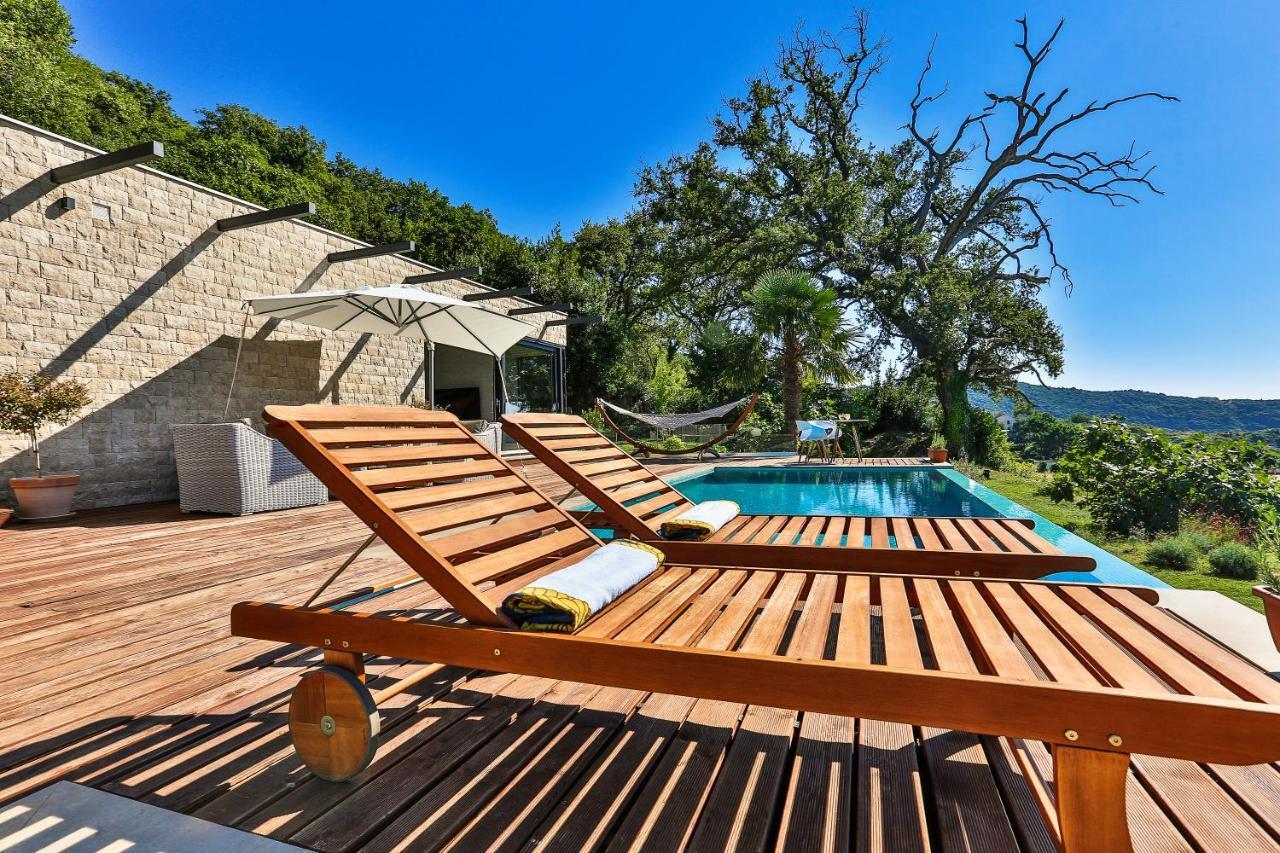 Taihouse Villa Bar Bagian luar foto
